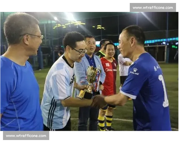 绿茵架桥 东盟杯三亚落幕启中 - 东盟交流新篇